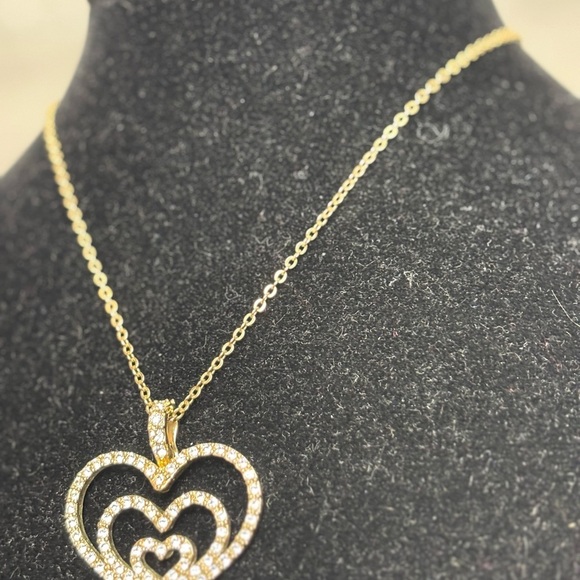 Nolan Miller Glamour Collection Gracious Heart Pendant Necklace 16” chain - Picture 5 of 9